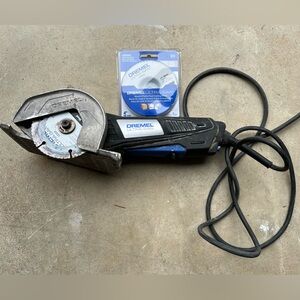 Dremel US40 Ultra-Saw Corded Compact Saw with Extra US600 4” Blade